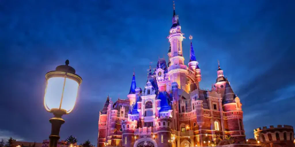 Shanghai Disneyland, China